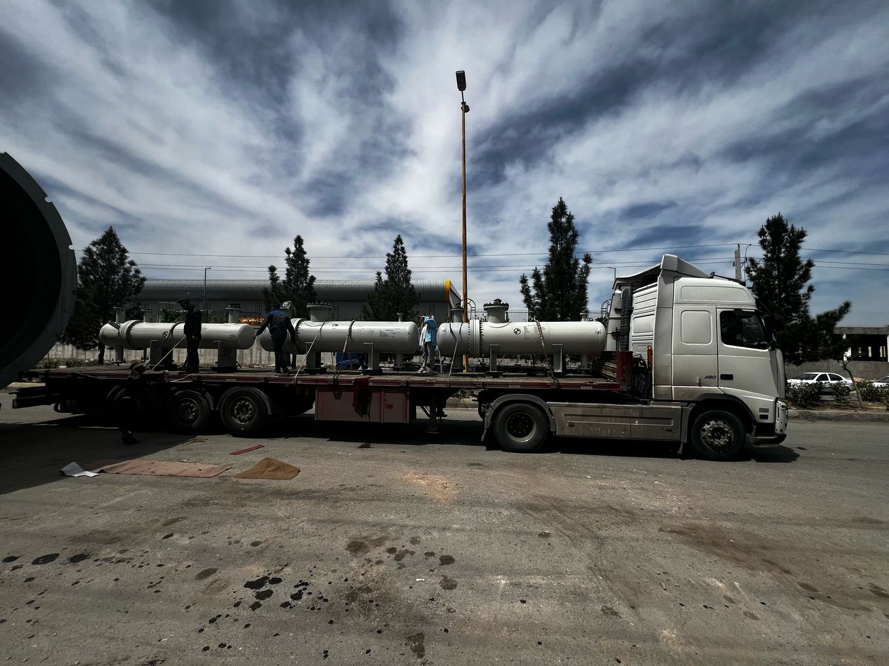 ۲۱ مبدل ایرانی به پتروشیمی دهدشت می‌رسد