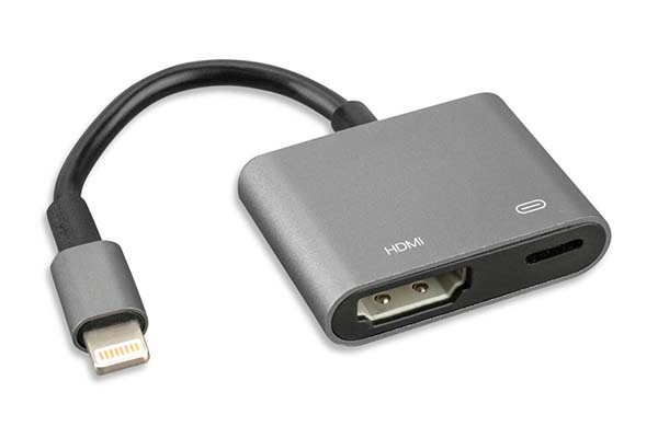 اتصال گوشی به تلویزیون با استفاده از کابل HDMI به لایتنینگ