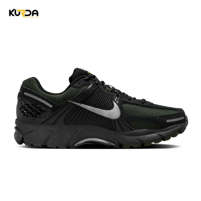 کفش نایک مدل زووم ومرو NIKE ZOOM VOMERO