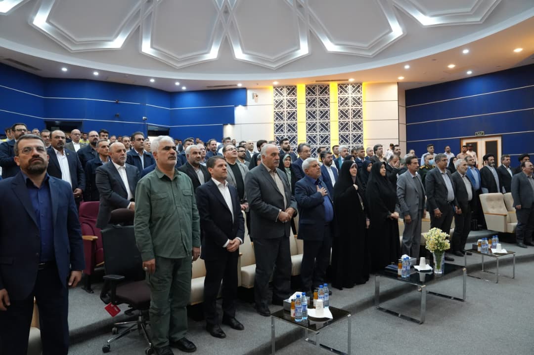 جمع‌آوری گازهای مشعل یک ضرورت ملی است/ تأسیسات نم‌زدایی و فشارافزایی سرچاهی پروژه جمع‌آوری گازهای مشعل در بیدبلند، ساخت متخصصان ایرانی است