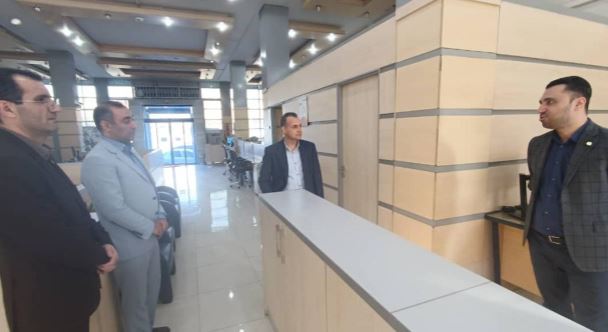 بازدید رئیس هیئت مدیره بانک صنعت و معدن از مدیریت استان سمنان این بانک