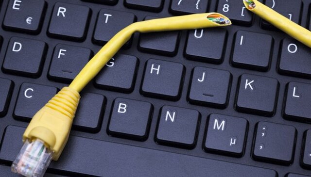 وزارت ارتباطات: موقتاً اینترنت محدود میشود وزارت ارتباطات: موقتاً اینترنت محدود میشود