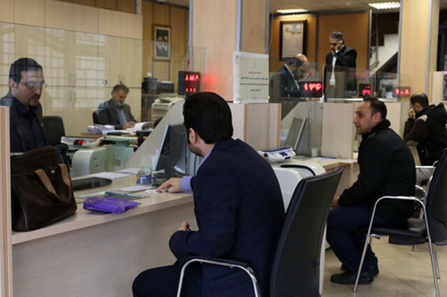 سهم ۶۱ درصدی تهران از وام و سپرده‌های بانکی کشور
