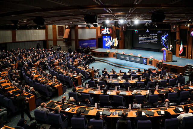 در آستانه یک جهش دیجیتال هستیم/امروز اولویت امنیت سایبری با بخش خصوصی است