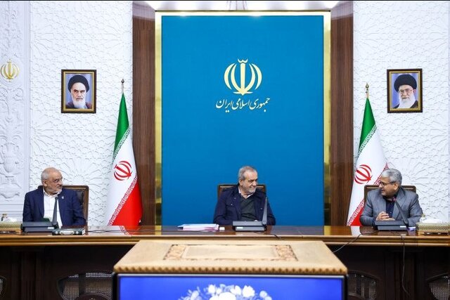 اطمینان دارم مسائل کشور را می‌توان آرام آرام حل کرد