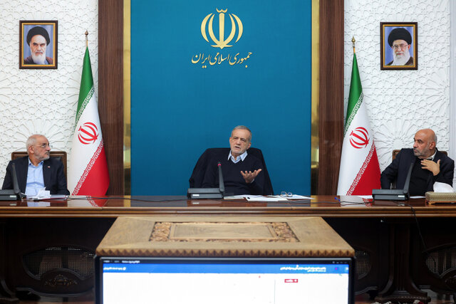 برای کنترل هم‌زمان منابع و مصارف باید از راهکارهای متنوع و بهره‌ور استفاده کنیم