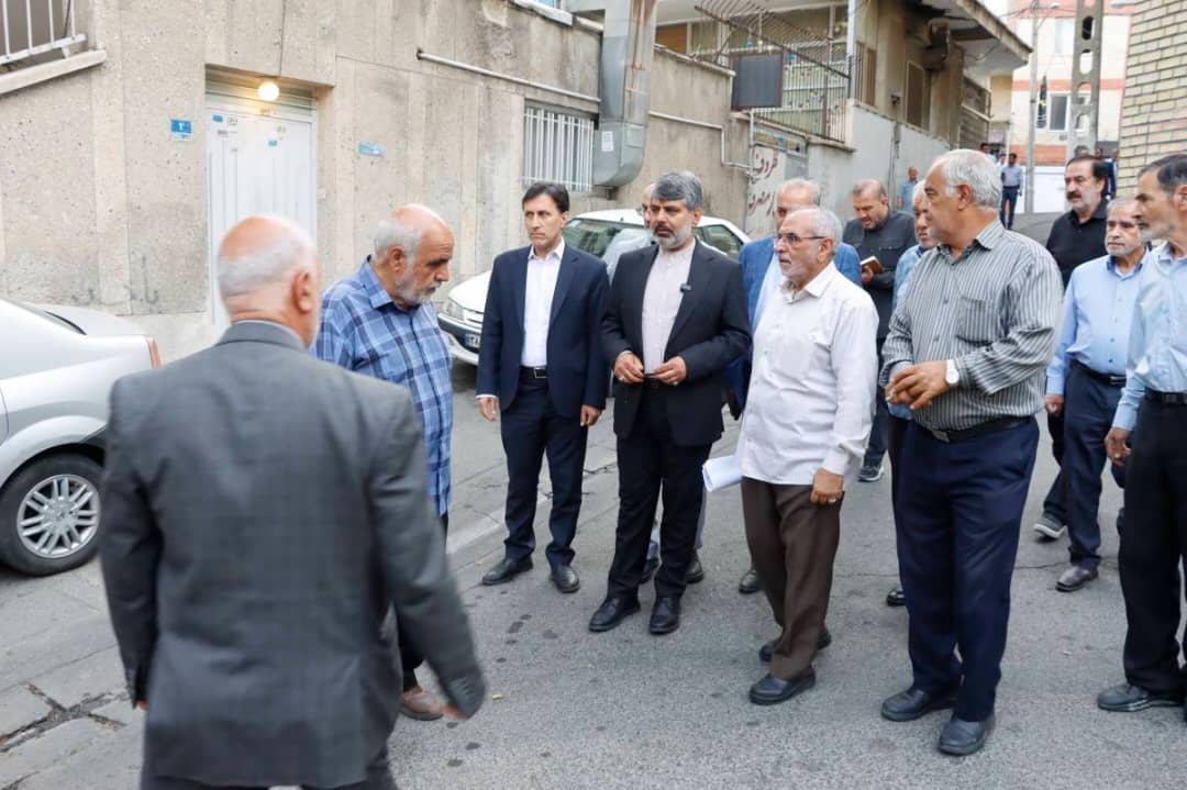 رفع بیش از ۲۰۰ معضل خردشهری از قرار های قدم به قدم منطقه۴ با مشارکت شهروندان