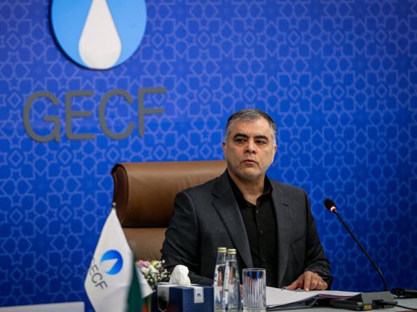 وزیر نفت: آماده مذاکره برای انواع قراردادها هستیم