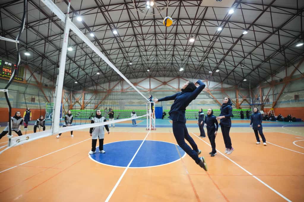 آغاز سومین دوره مسابقات فرهنگی ورزشی بانوان شرکت صنایع پتروشیمی خلیج‌فارس در شیراز