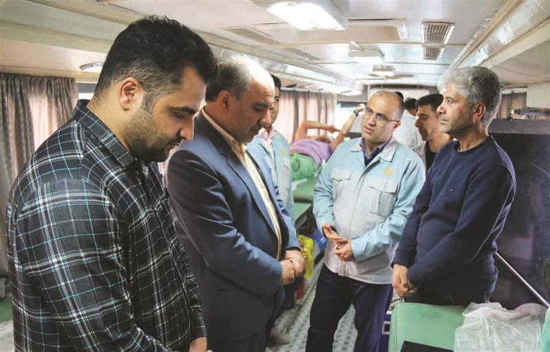 مشارکت کارکنان شرکت فولاد و نورد سبا در فراخوان اهدای خون