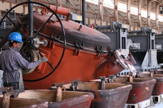 دستیابی به تولید آلومینیوم خلوص بالا برای اولین بار و تداوم تولید آن در شرکت آلومینای ایران