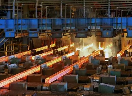 رشد ۱۳ درصدی حجم صادرات آهن و فولاد ایران در ۴ ماهه نخست امسال/ جزئیات تحلیلی حجم و ارزش صادرات محصولات زنجیره فولاد