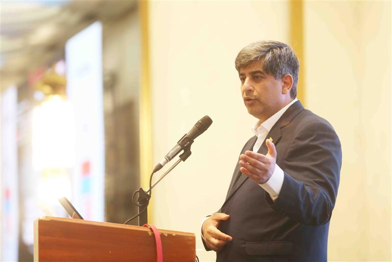 آینده صنعت وابسته به تولید محصولات هوشمند، سبک‌تر و با ارزش افزوده بالاست