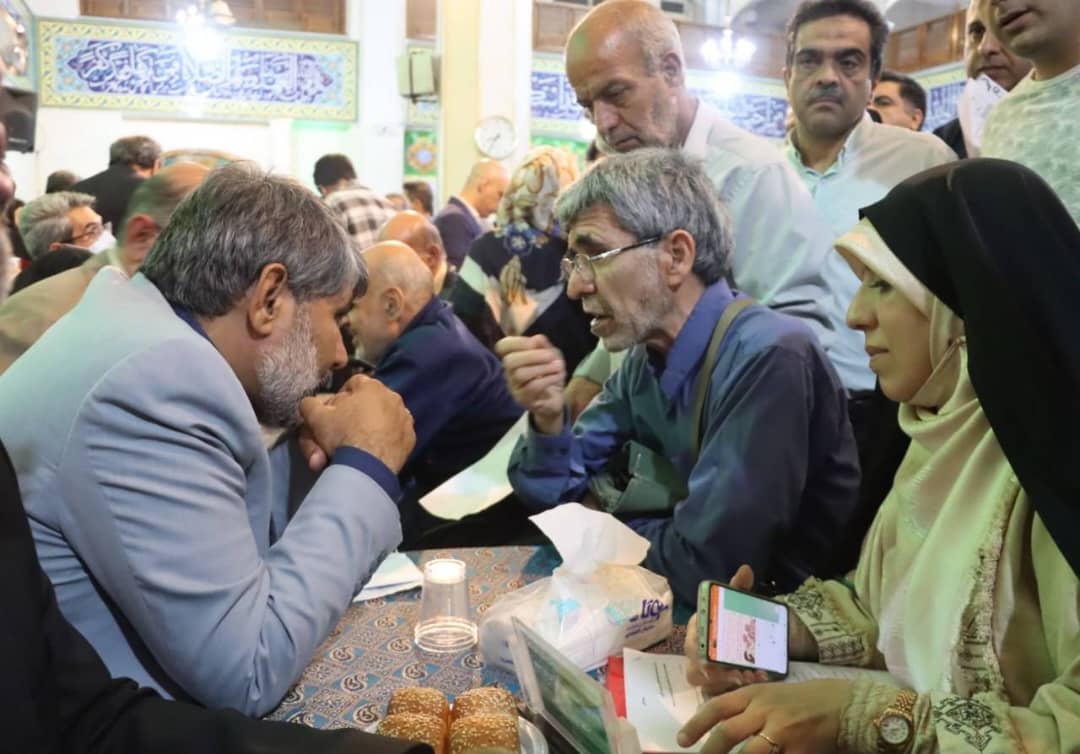 پاسخگویی به مطالبات مردمی در مسجدالرسول(ص) با حضور مسئولان کشوری و شهری