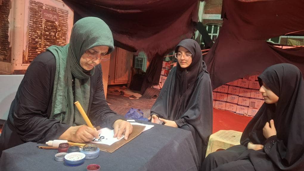 موکب محبان الرضا علیه السلام منطقه ۱۳،،تنها موکب کودک و نوجوان در عراق / نوجوانان منطقه ۱۳ سفیران فرهنگی در راهپیمایی اربعین