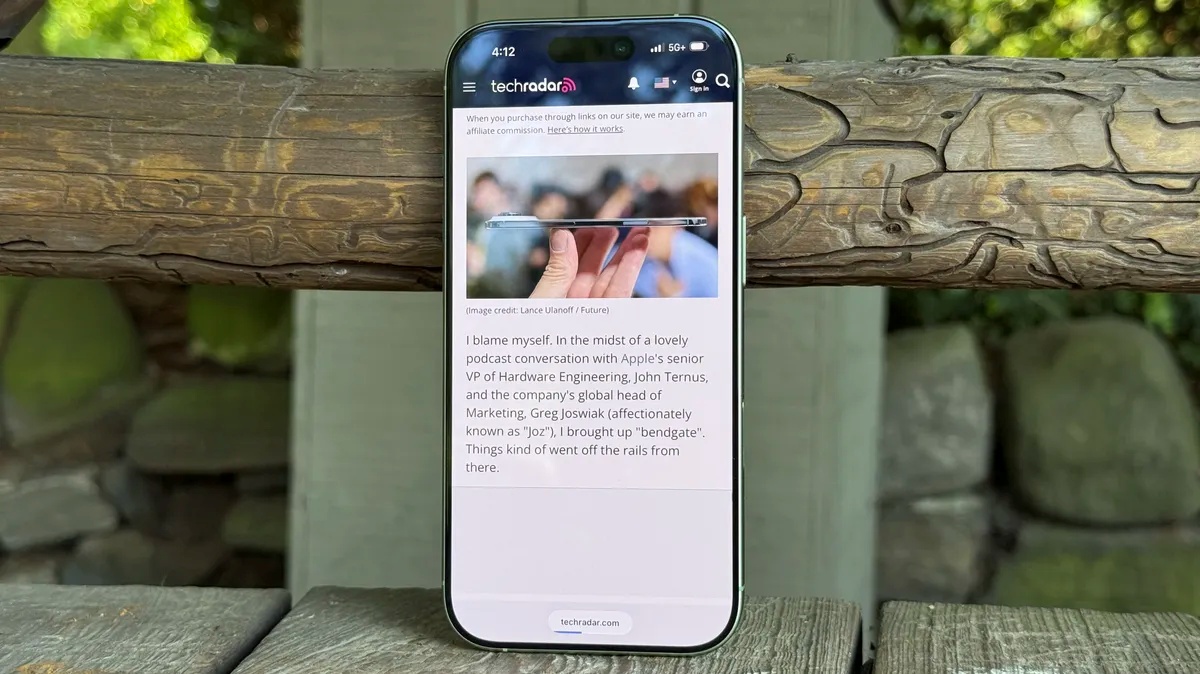 تصویر یک آیفون