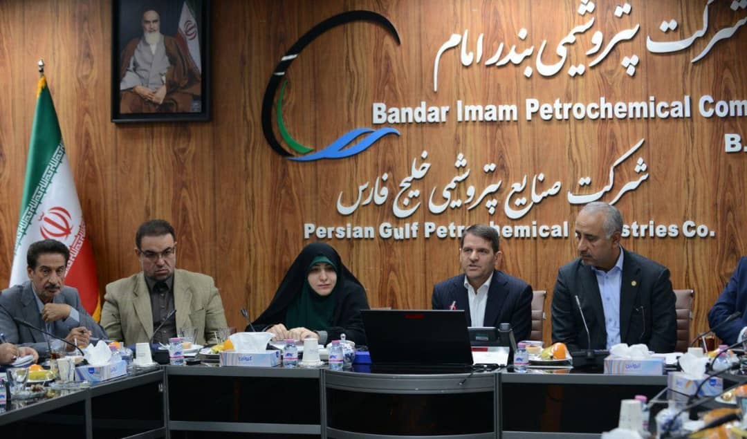 رئیس فراکسیون نظارت بر نفت، گاز و پتروشیمی: پروژه‌های جدید بندرامام روند مناسبی دارند/ مدیرعامل پتروشیمی بندرامام: در مسیر هوشمندسازی و توسعه انرژی‌های پاک حرکت می‌کنیم