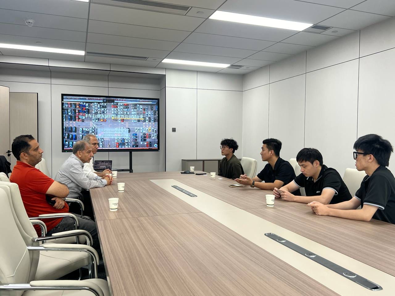 گام تازه برای ورود خودروهای تخصصی گردشگری به ایران و تقویت همکاری‌های مشترک با چین