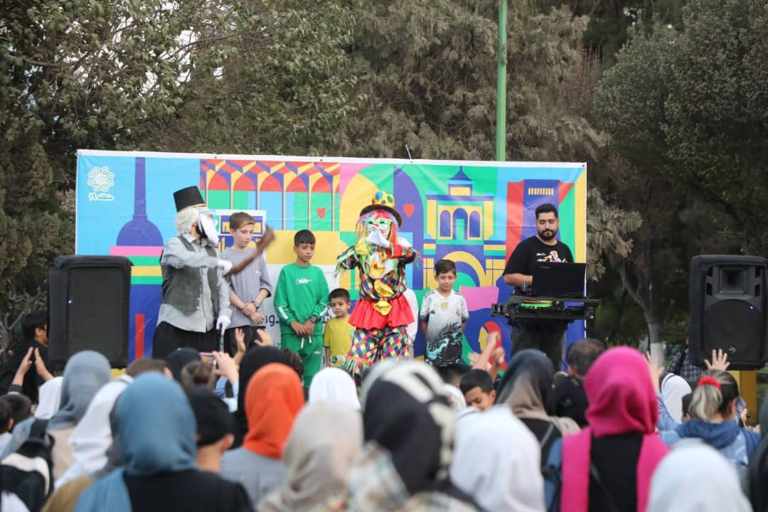 مشارکت بیش از ۲ هزار شهروند منطقه ۱۹ در جشن هفته تهران و روز جهانی کودک