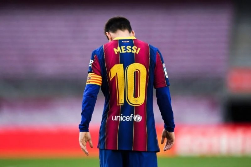 قطعی شد: بازی خداحافظی لئو مسی در بارسلونا!