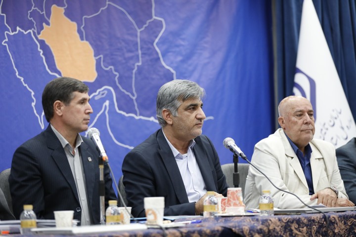 برای دفاع از امانت بازنشسته و بیمه‌شده برابر فشارها می‌ایستیم