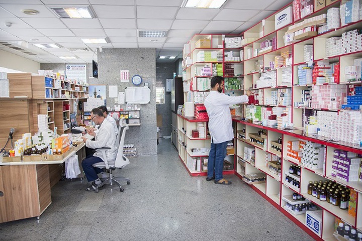 پرداخت بیش از ۱۵۰۰ میلیارد تومان به داروخانههای غیردانشگاهی طرف قرارداد پرداخت بیش از ۱۵۰۰ میلیارد تومان به داروخانههای غیردانشگاهی طرف قرارداد
