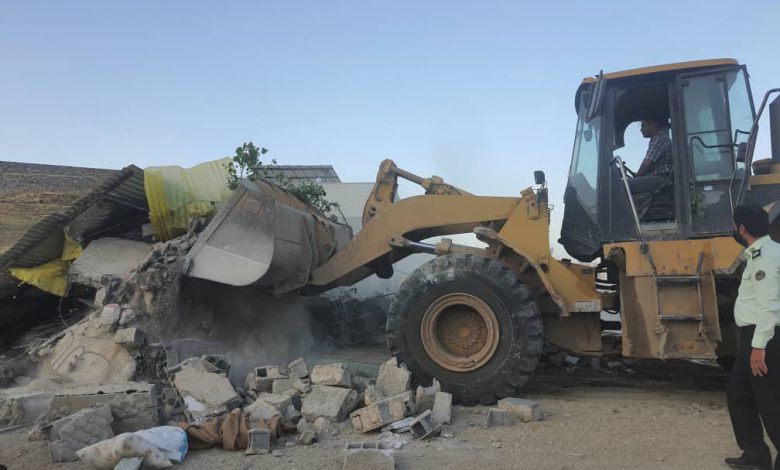 رفع تصرف ۵ هکتار از اراضی ملی پلاک گلاهک از دست زمین‌خواران در شهرستان دماوند