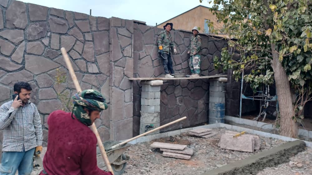 قيمت و اجرای دیوار با سنگ لاشه ای دماوند/ امروز در ویلا های لوکس از سنگ های معدن دماوند استفاده می ش