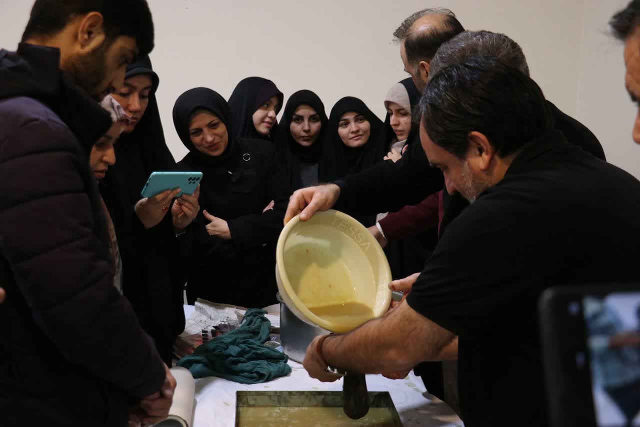 برگزاری کارگاه ساخت ابروباد با روش “تخم شنبلیله” در کرمانشاه