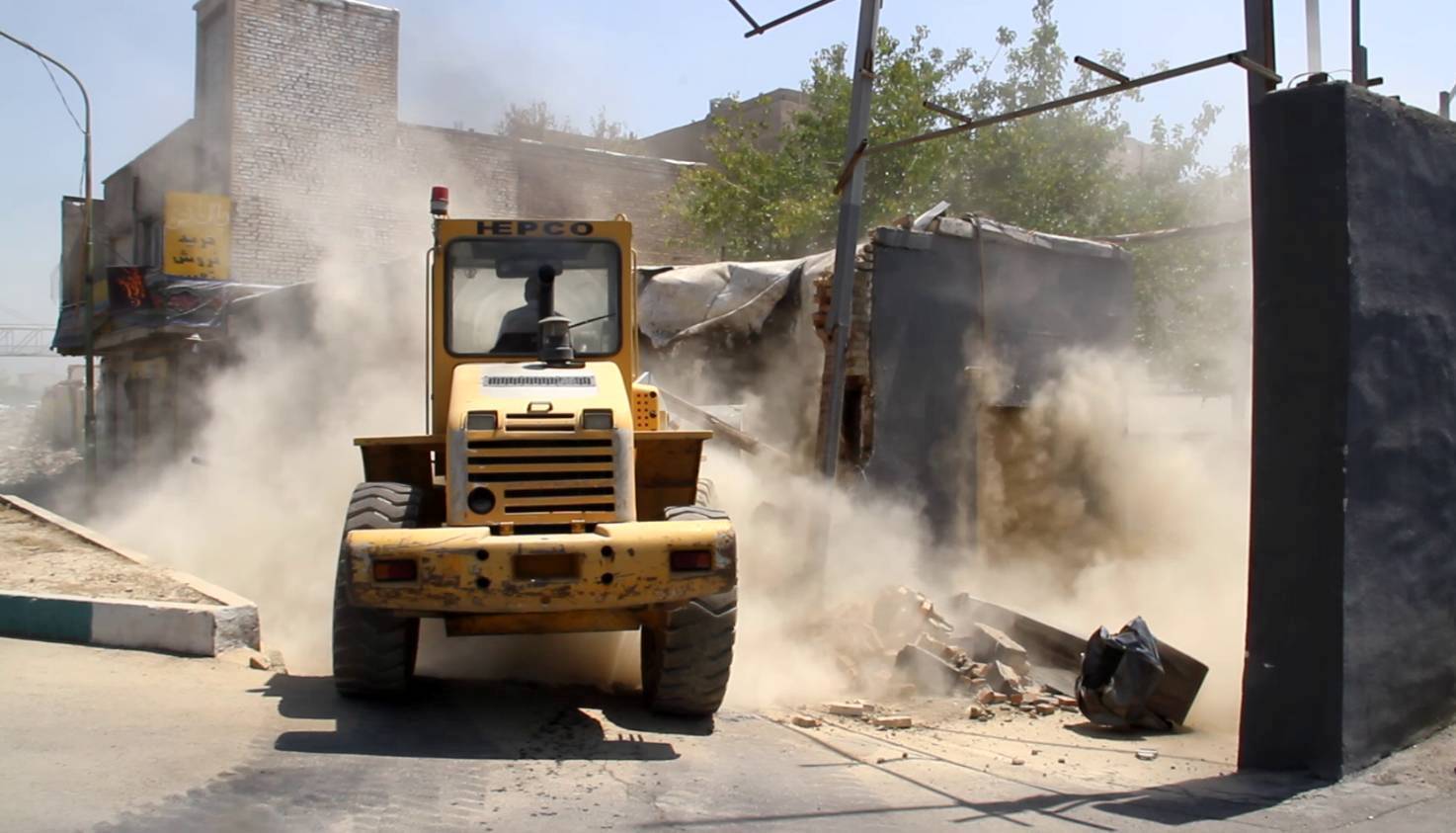 شهردار منطقه۹ خبر داد: آزادسازی ۱۰۵۲مترمربع از املاک معارض اَبَر پروژه شاخه غربی بزرگراه یادگار امام (ره)