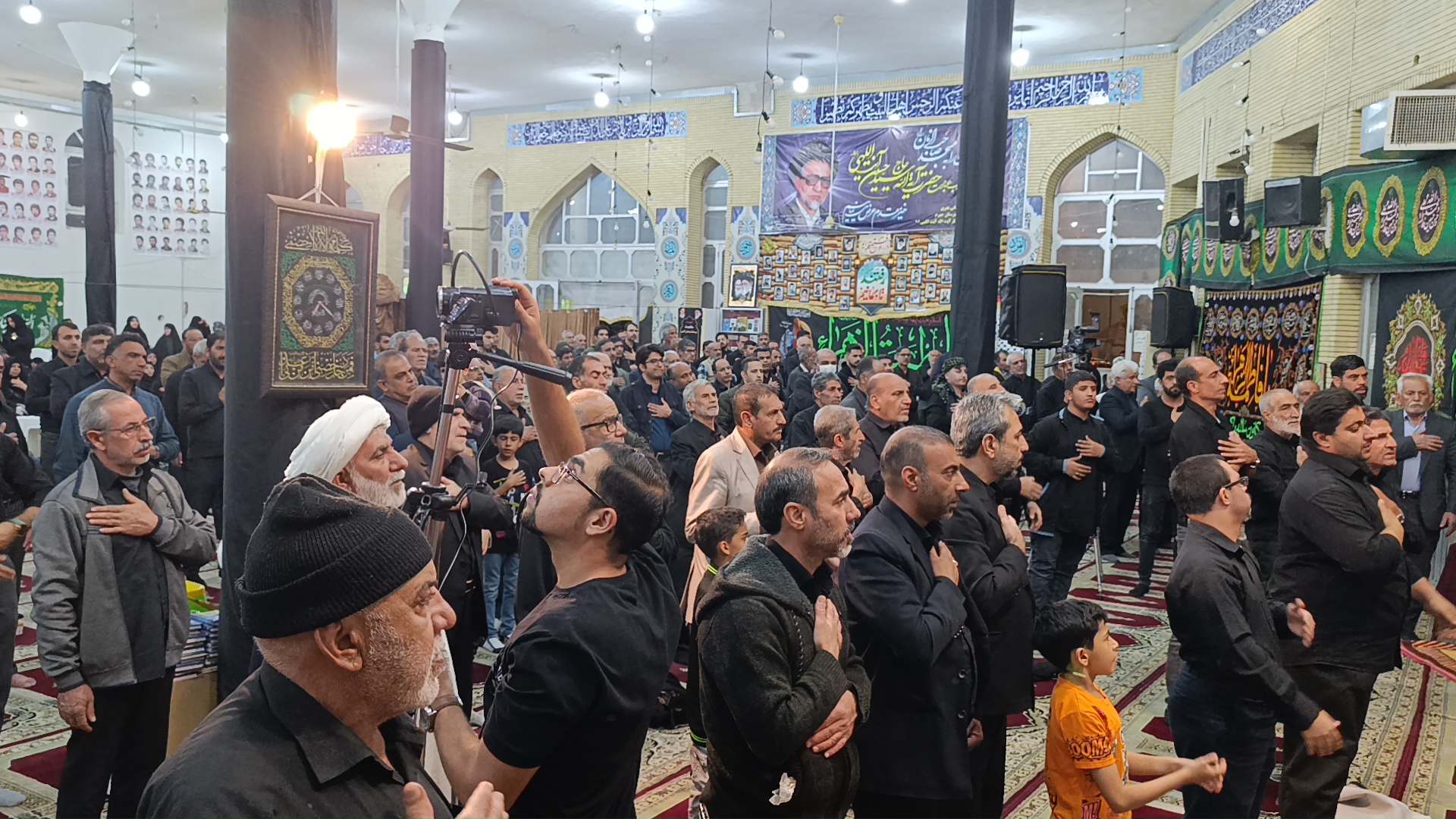 شهادت حضرت زهرا، مسجد صاحب الزمان، علی رحمانیان، سلاله پاکان