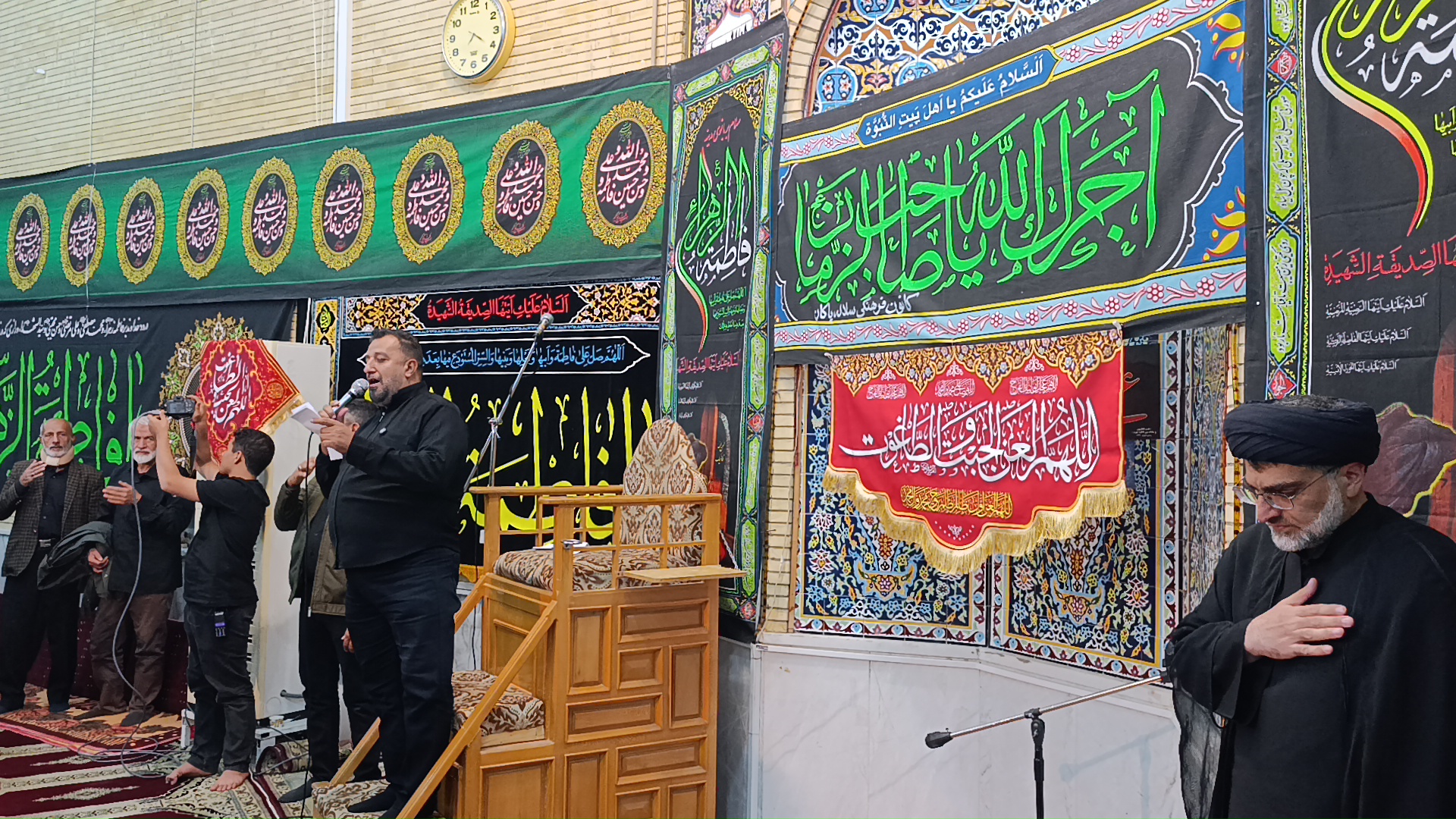 فرید بشارتی، سیدحسین آیت اللهی، سیدعلی آیت اللهی، سلاله پاکان