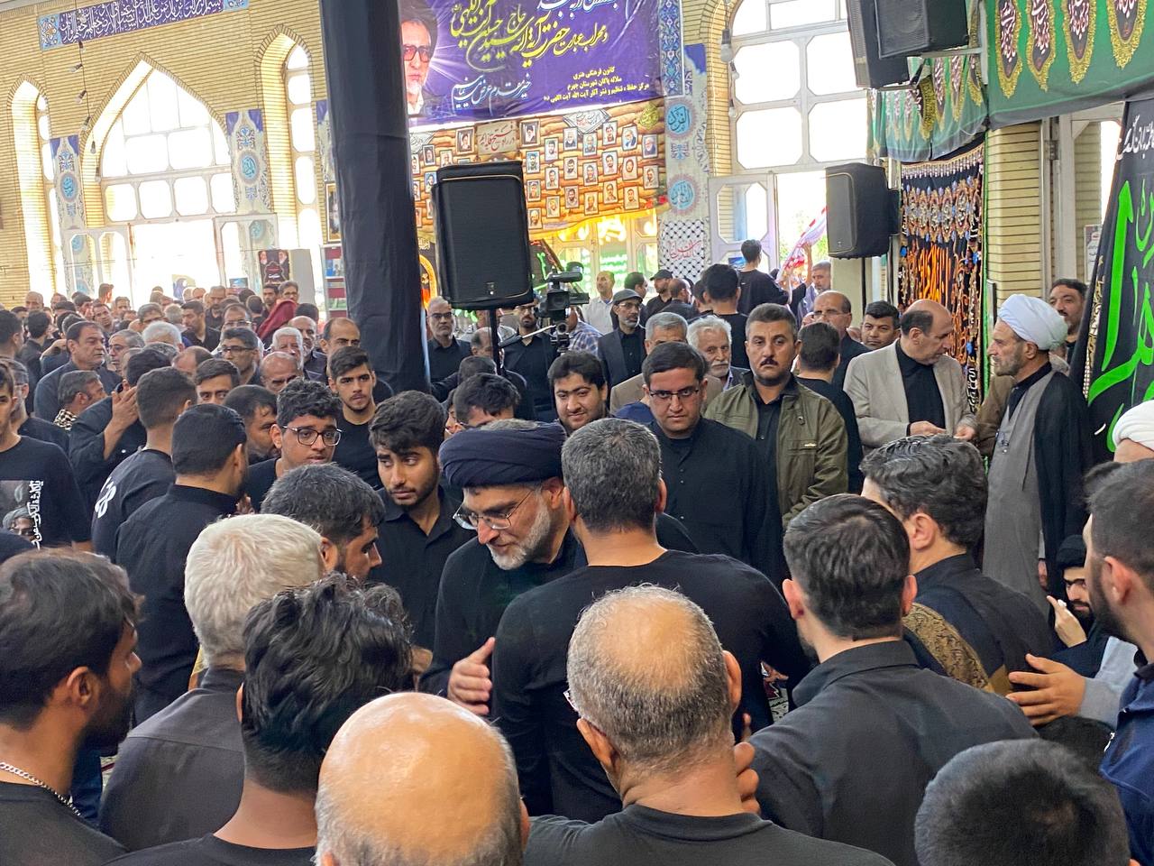 هیئت فدائیان حضرت زینب، سیدعلی آیت اللهی، سجاد بهروزی، شهادت حضرت زهرا، مسجد صاحب الزمان، سلاله پاکان