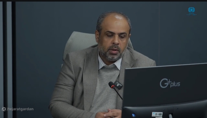 بررسی چالش‌های نظام ارتباطی صنعت بیمه در پنل تخصصی