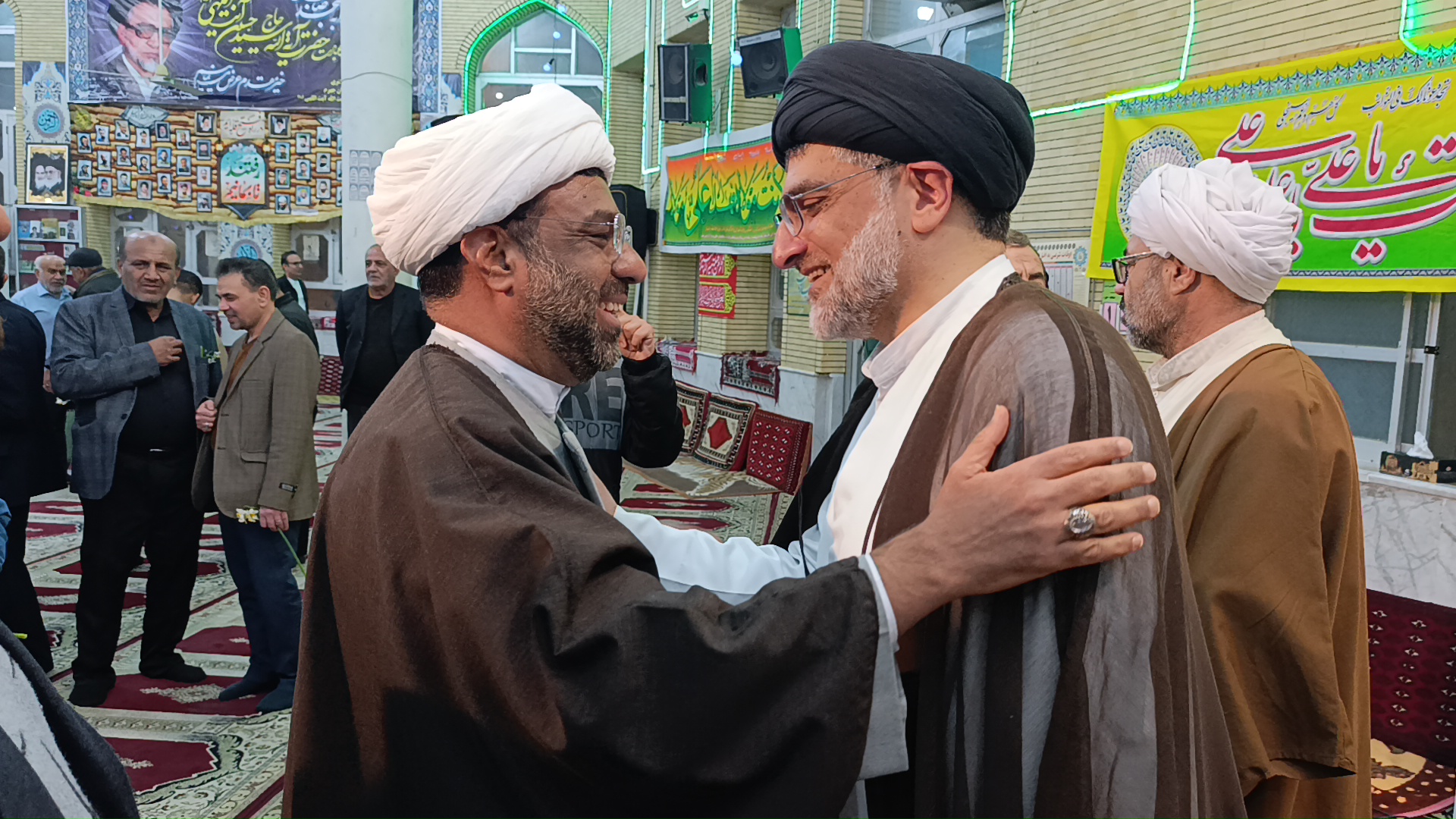 جشن ولادت یگانه مولود کعبه، سیدعلی آیت اللهی، مسجد صاحب الزمان جهرم، کانون فرهنگی هنری سلاله پاکان