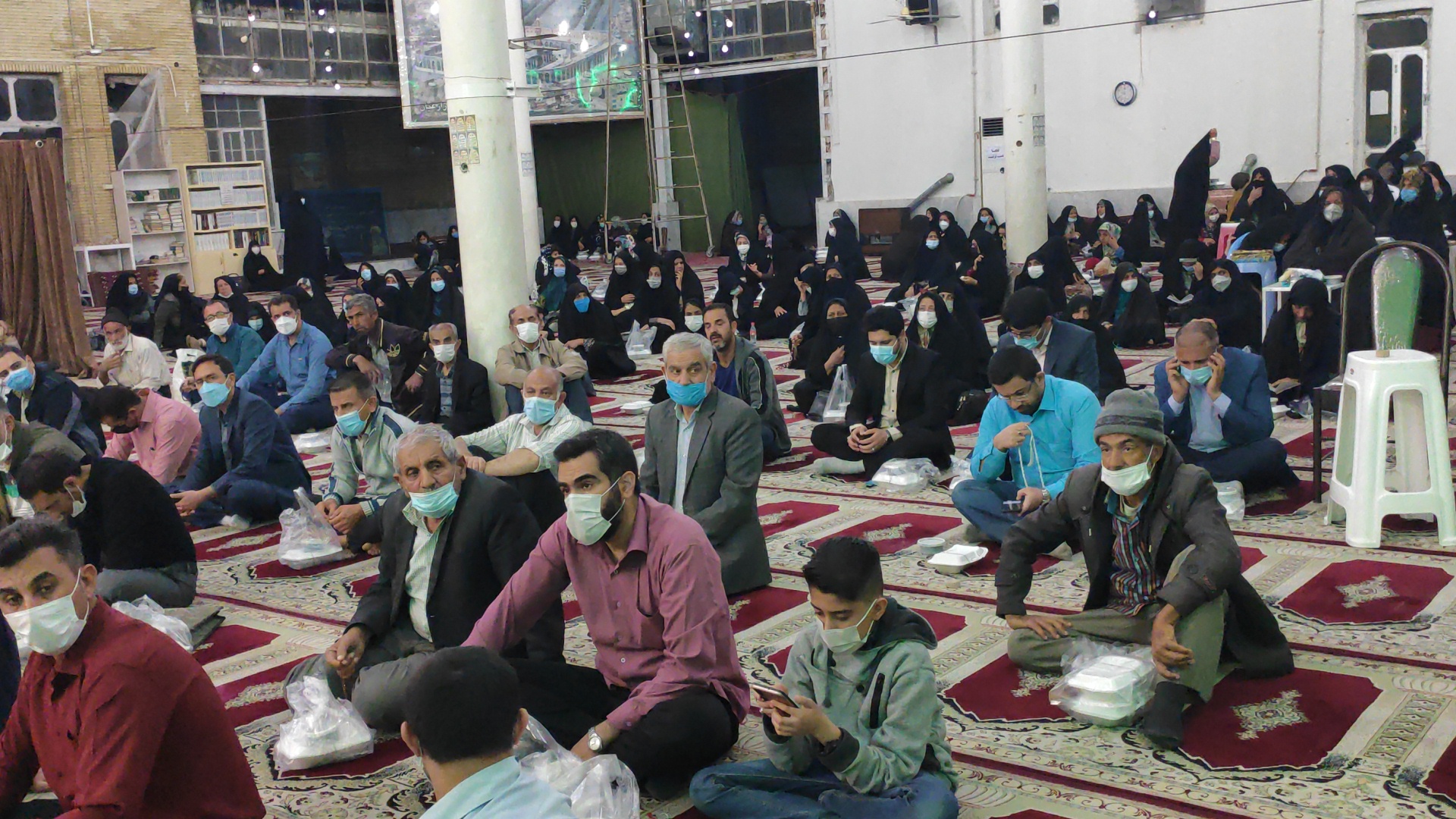 رونمایی از کتاب بر سجاده عشق، حبیب الله عمادی، کانون سلاله پاکان، سیدرضا موسوی تبار، سیدمهدی نسابه