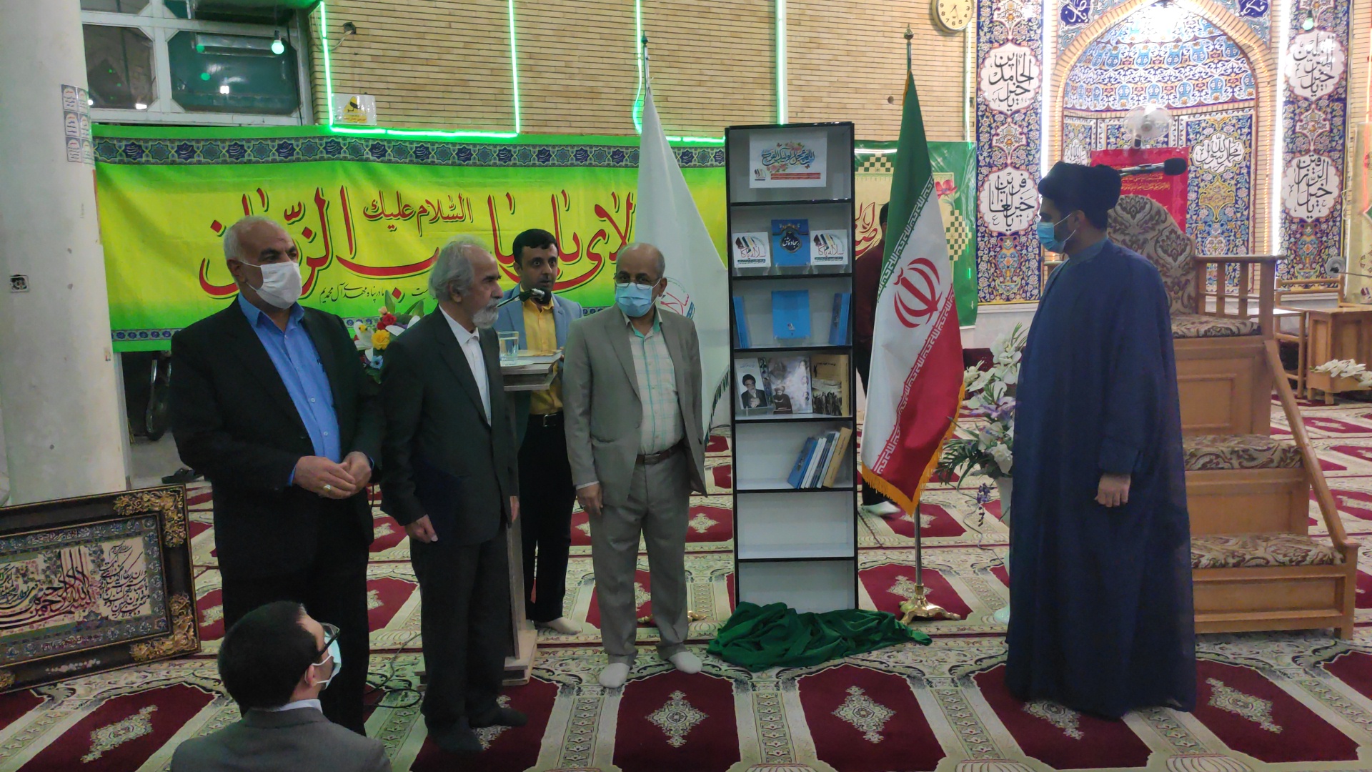 رونمایی از کتاب بر سجاده عشق، حبیب الله عمادی، سیدرضا موسوی تبار، سیدمهدی نسابه، سلاله پاکان 