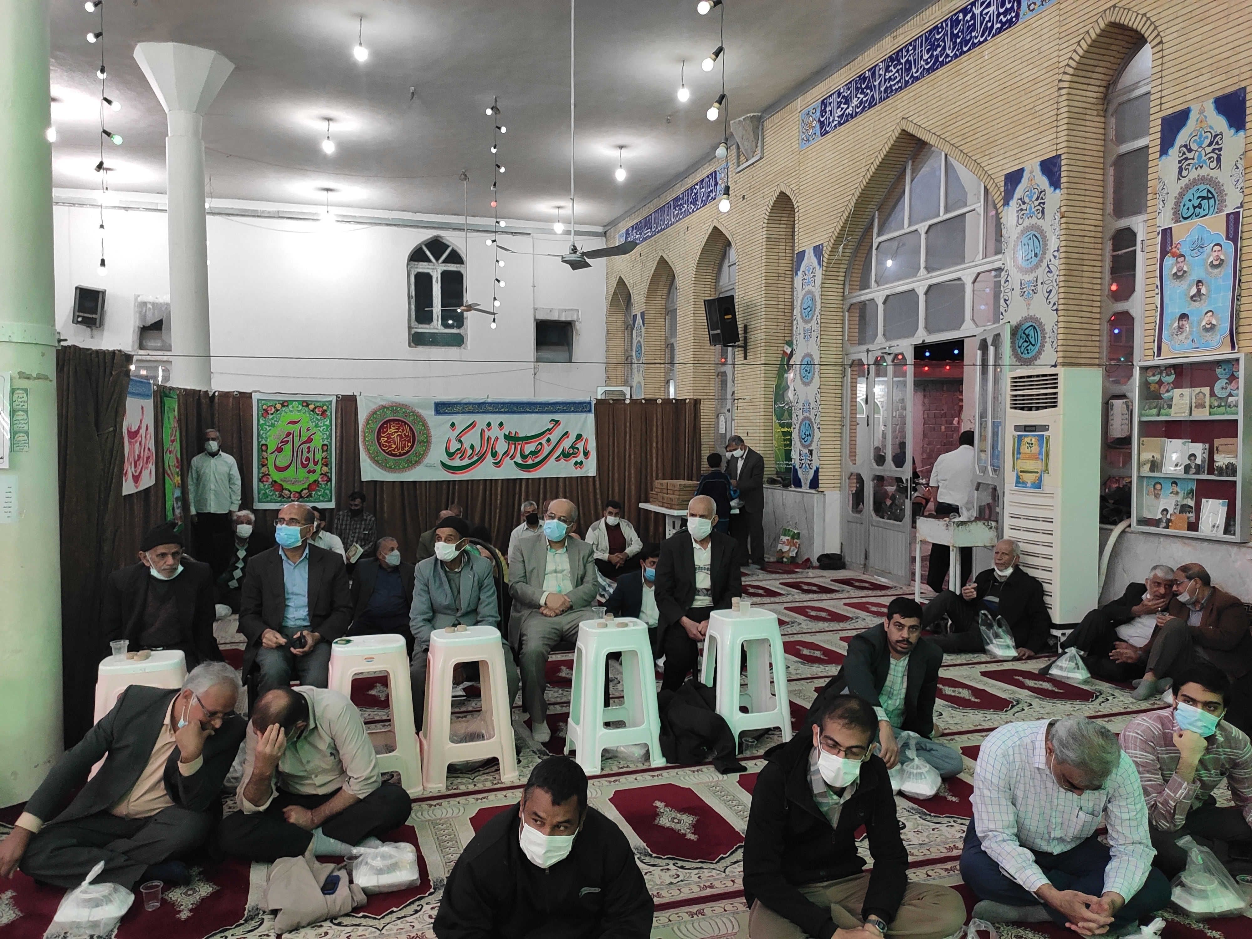رونمایی از کتاب بر سجاده عشق، حبیب الله عمادی، کانون سلاله پاکان، سیدرضا موسوی تبار، سیدمهدی نسابه