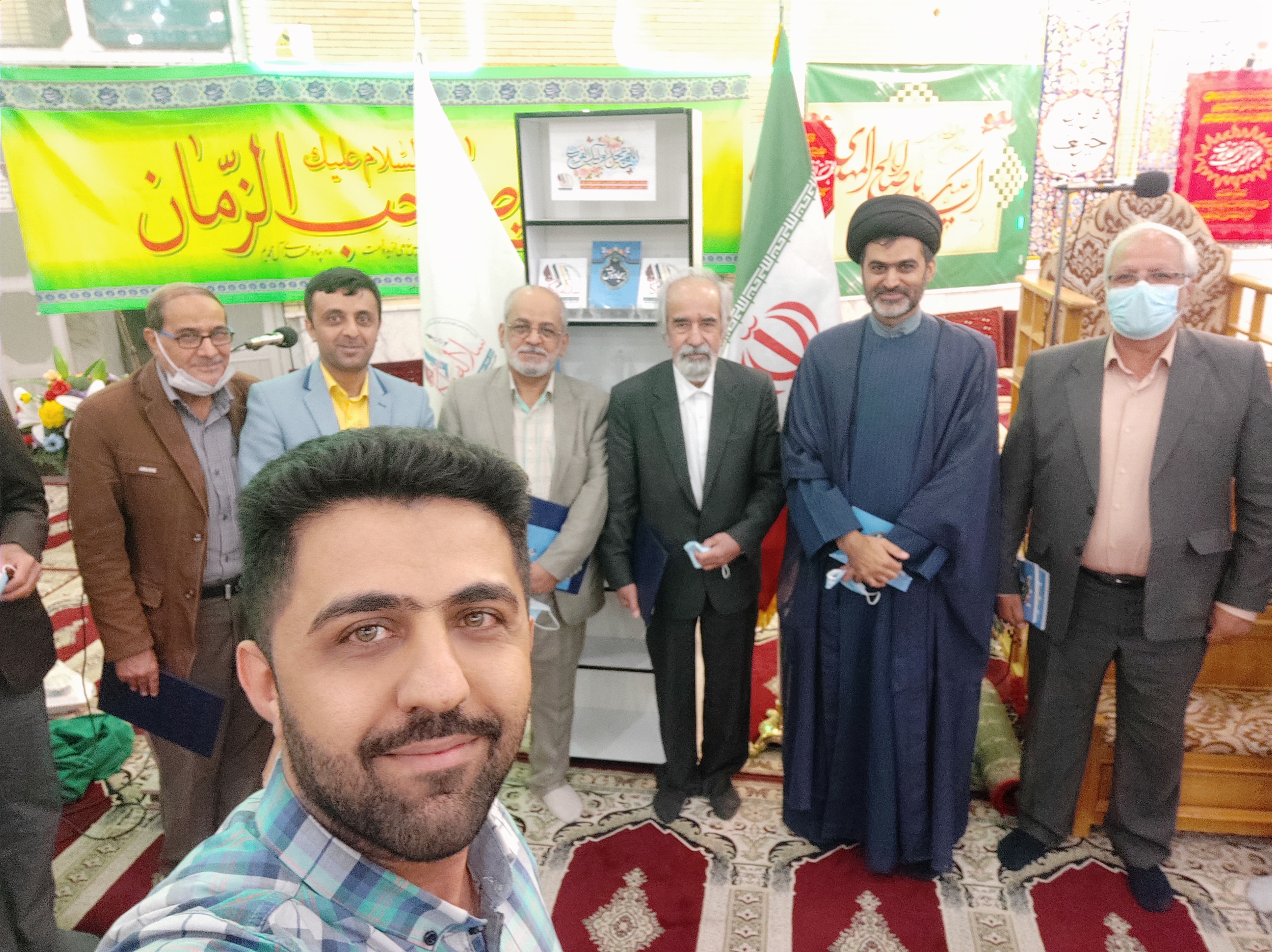 رونمایی از کتاب بر سجاده عشق، حبیب الله عمادی، کانون سلاله پاکان، سیدرضا موسوی تبار، سیدمهدی نسابه