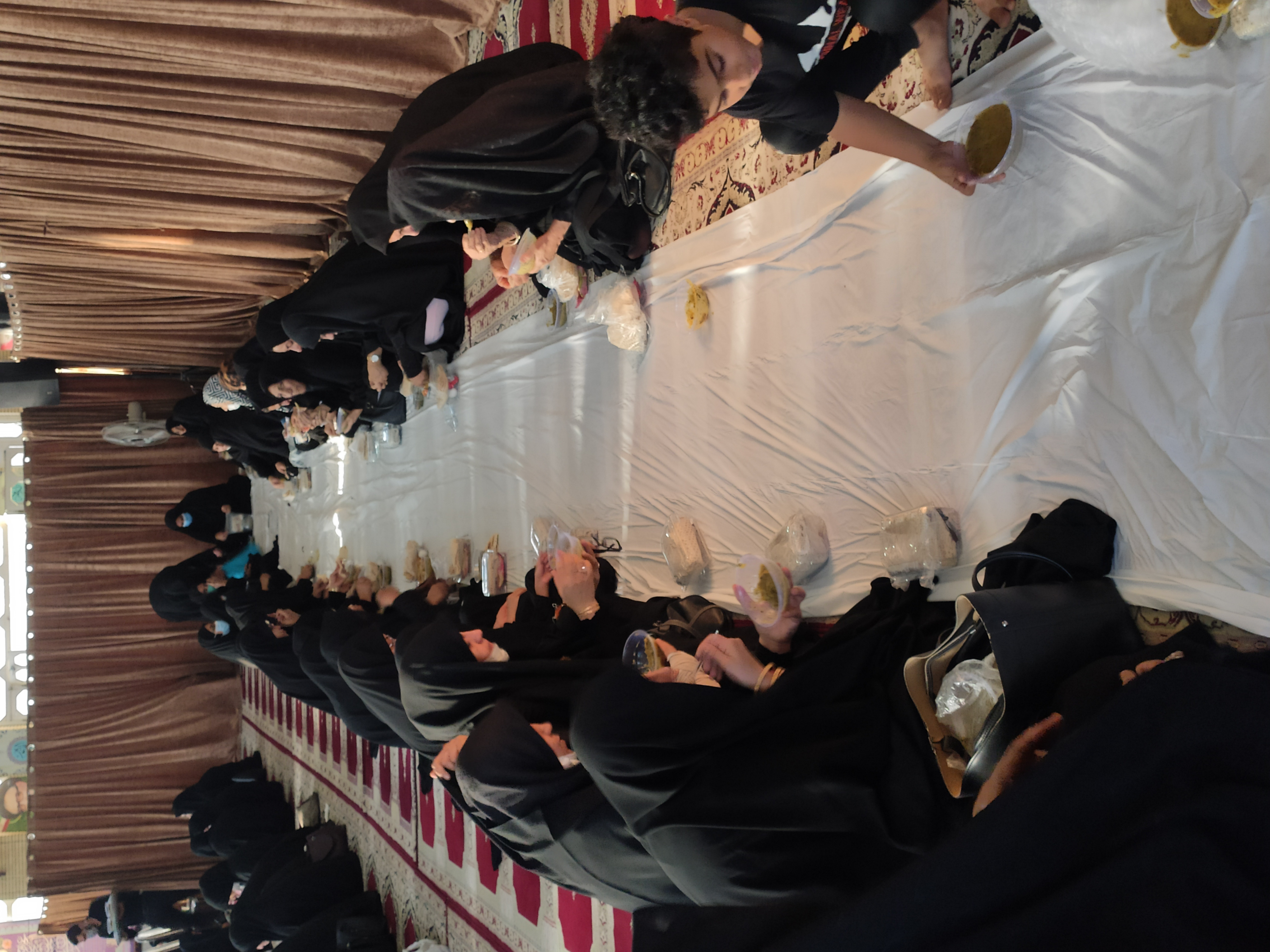 زیارت عاشورا، مسجد صاحب الزمان، روز تاسوعا، سلاله پاکان