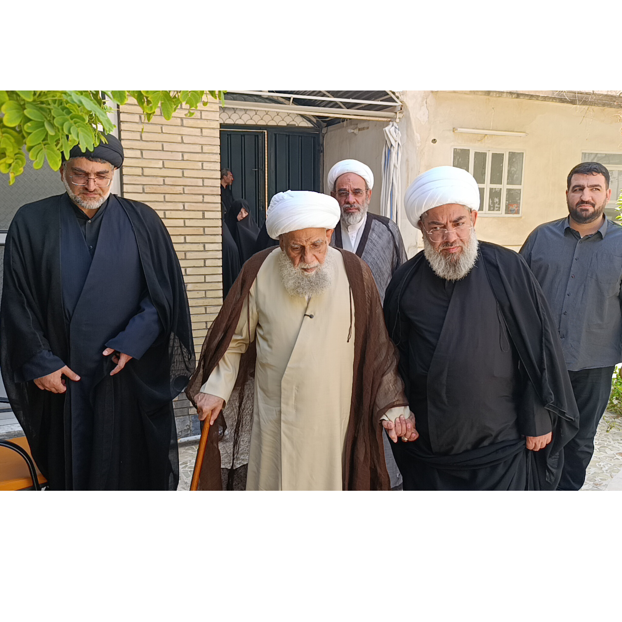آیت الله کریمی جهرمی، سیدعلی آیت اللهی،آیت الله سیدحسین آیت اللهی، بیت آیت الله آیت اللهی، سلاله پاکان