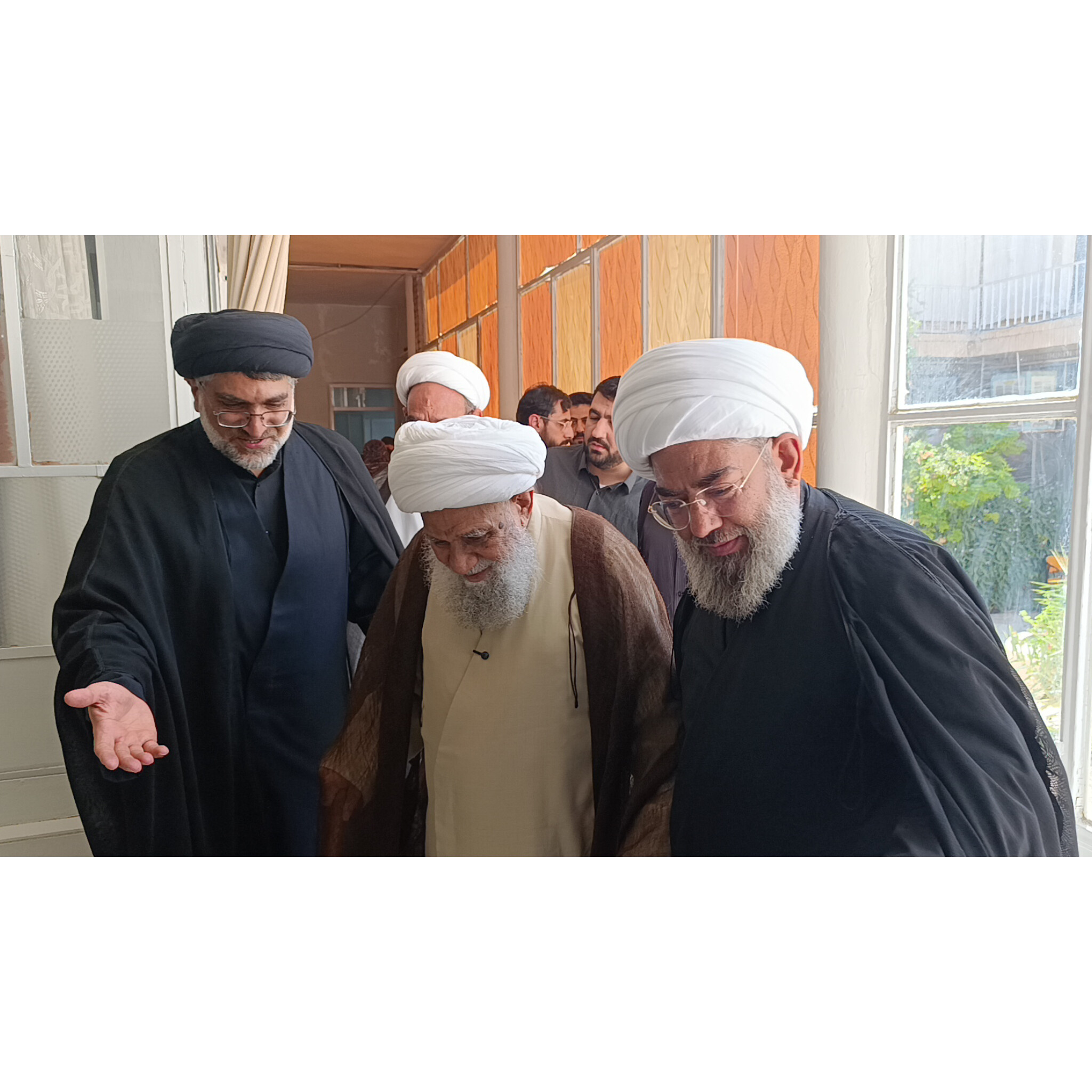 آیت الله کریمی جهرمی، سیدعلی آیت اللهی،آیت الله سیدحسین آیت اللهی، بیت آیت الله آیت اللهی، سلاله پاکان
