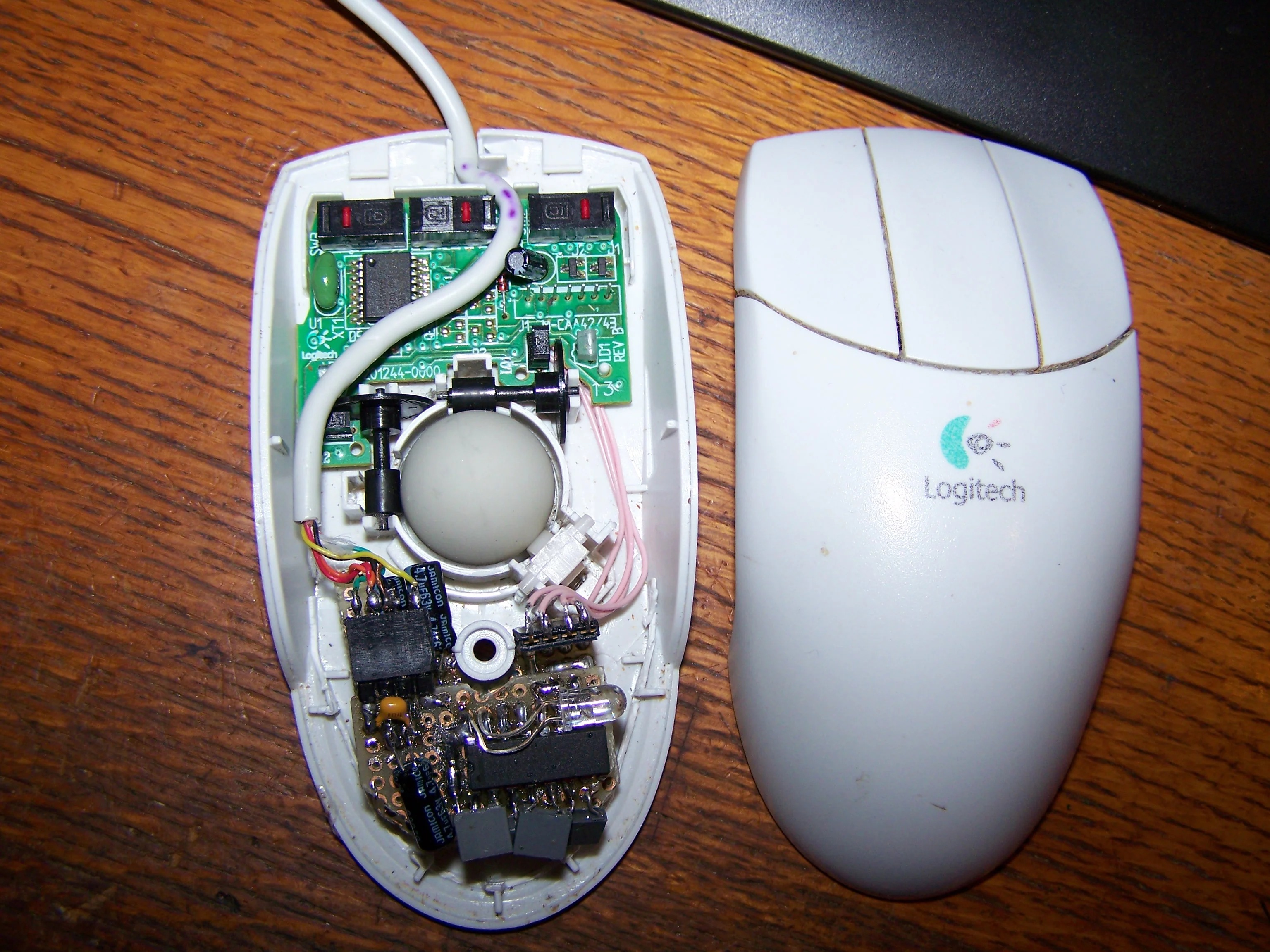 https://s6.uupload.ir/files/mechanical_mouse-33_37_11zon_h970.jpeg