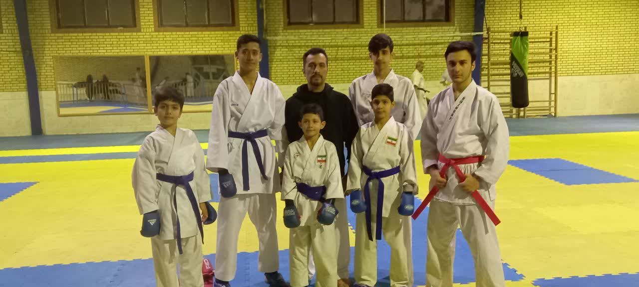 حضور تعدادی از هنرجویان باشگاه عرفان و الغدیر در چهارمین اردوی کومیته ی هیأت کاراته استان اصفهان   📆 پنجشنبه 23 آذر 1402 / خانه کاراته 