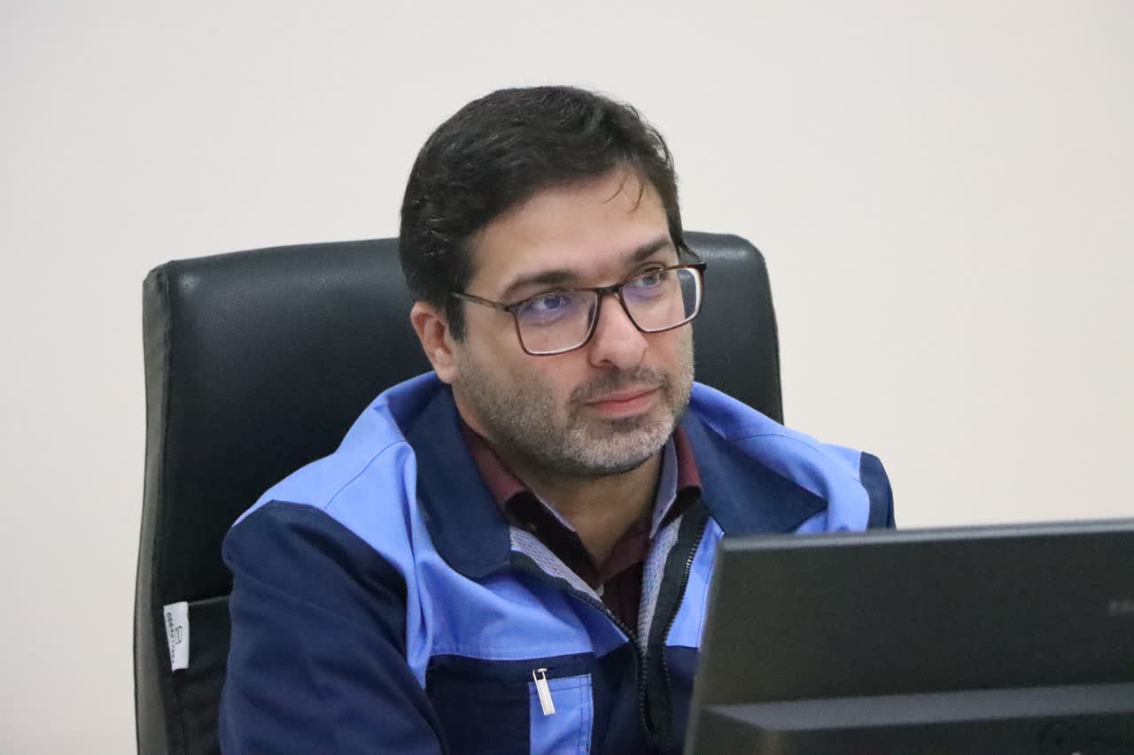 پیام قدردانی و خداحافظی علیرضا رحیم با کارکنان شرکت فولاد سرمد ابرکوه