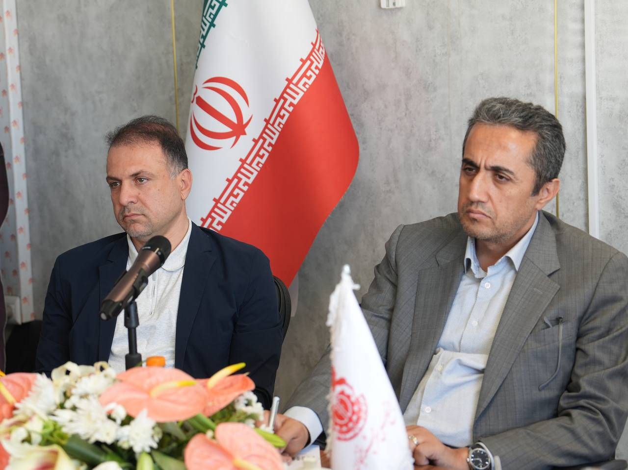 نشست رئیس هیات عامل ایمیدرو با مدیر عامل شرکت ملی مس نشست رئیس هیات عامل ایمیدرو با مدیر عامل شرکت ملی مس