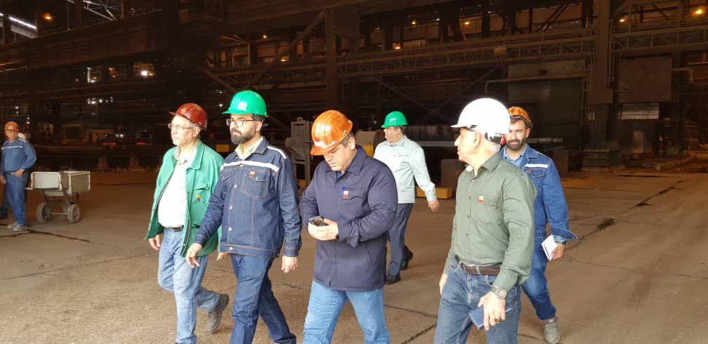 مسکن کارکنان را با جدیت پیگیری می‌کنیم