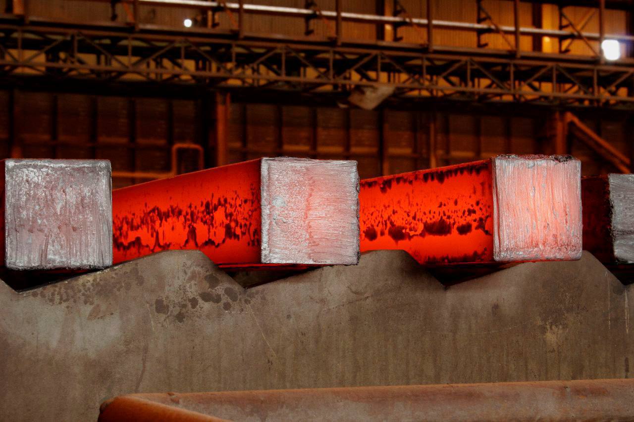 بازطراحی حرارتی و بومی‌سازی آجر نیمه‌سنگین شاموتی