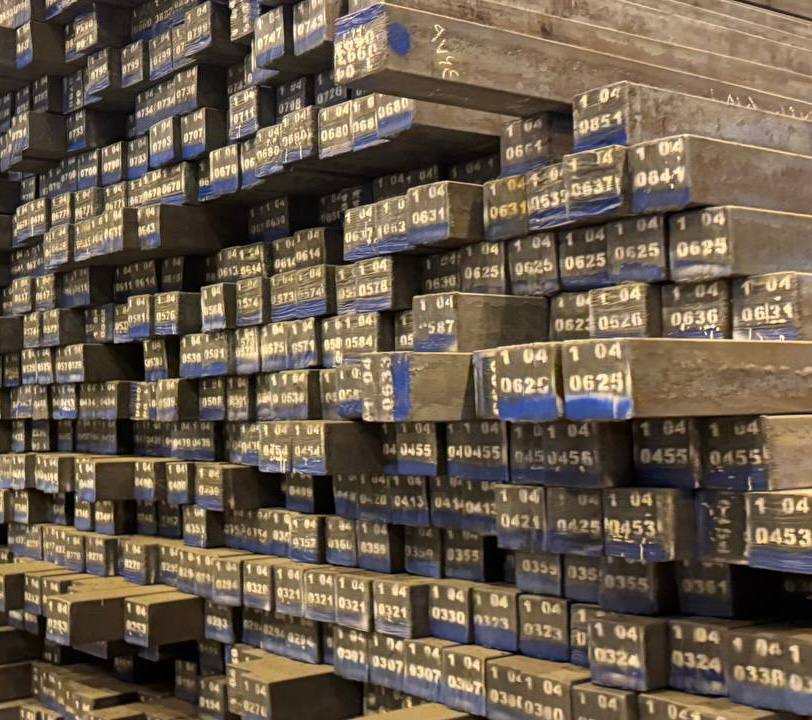 عرضه اعتباری ۷۰۰۰ تن شمش فولاد غدیر نی ریز در بورس کالا