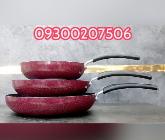 سه تابه فانتزی دیواره کوتاه سایز ۲۰ ۲۴ ۲۸ رنگ زرشکی تیره تولیدکننده cookwarefarahani